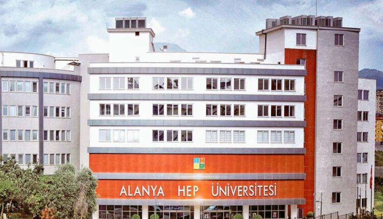 جامعة ألانيا حمد الله أمين باشا