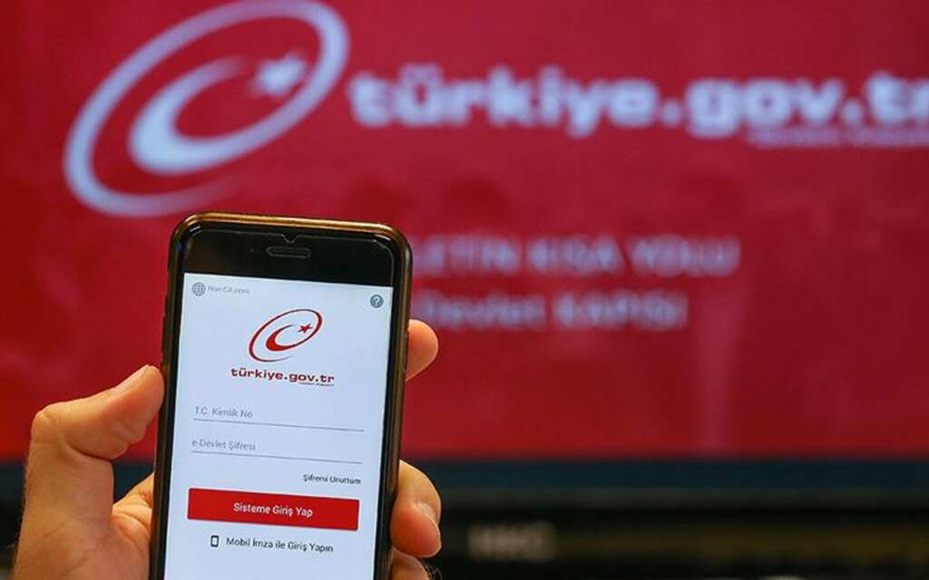 ديون الانترنت والاتصالات في تركيا من أي دولات