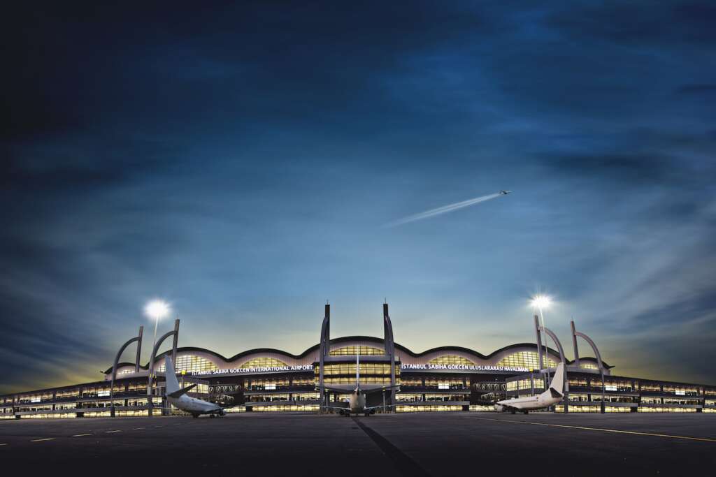 رسوم ركن السيارات في مطار صبيحة في اسطنبول