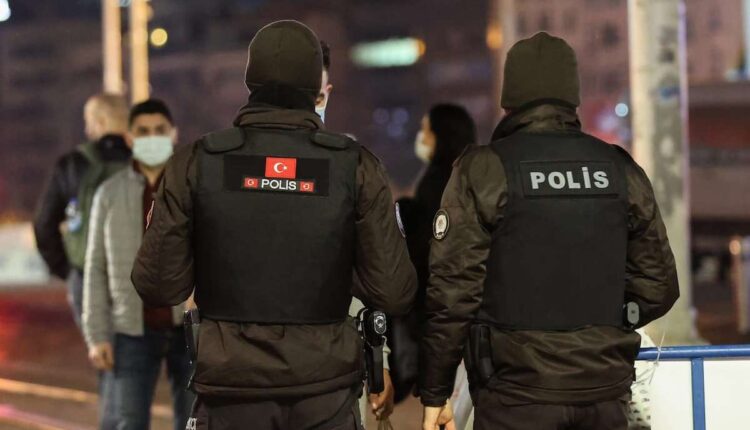 البوليس التركي -قانون الترحيل في تركيا