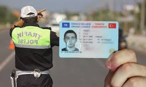 تعبيرية - الحد العمري للخصول على رخصة القيادة في تركيا 
