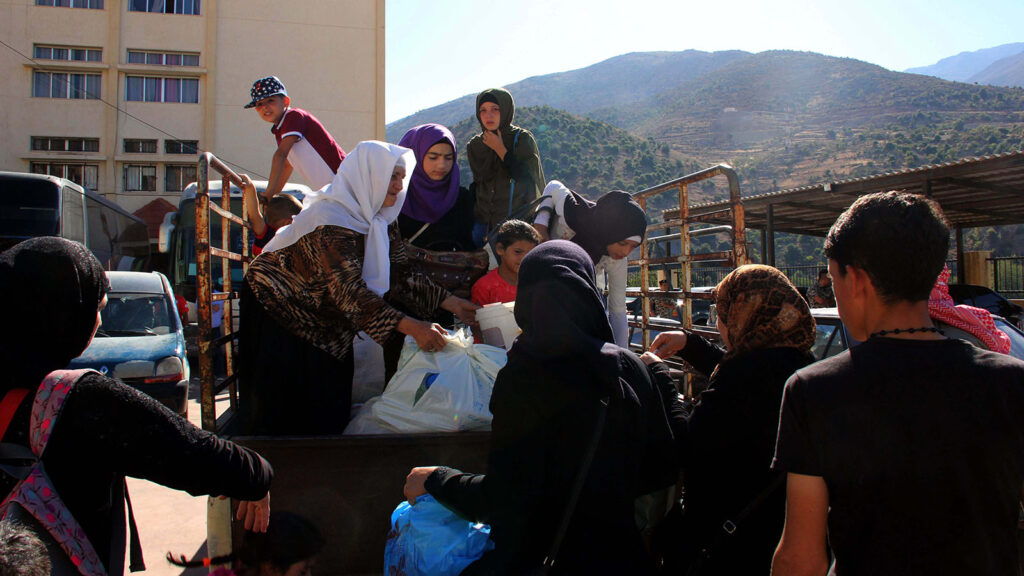 تعبيرية - العودة الطوعية من تركيا إلى سوريا